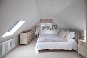 Bedroom- click for photo gallery